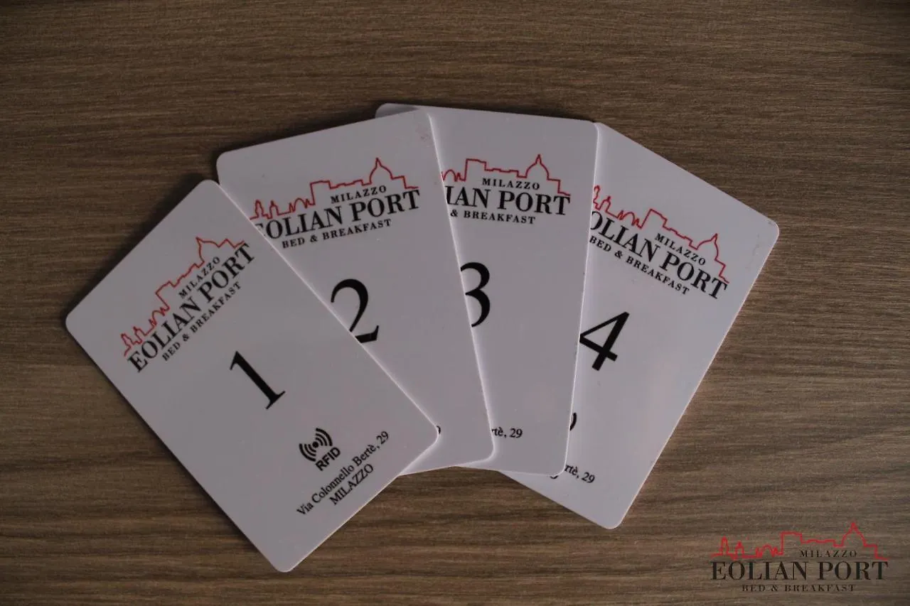 ベッド・アンド・ブレックファスト Eolian Port B&B ミラッツォ