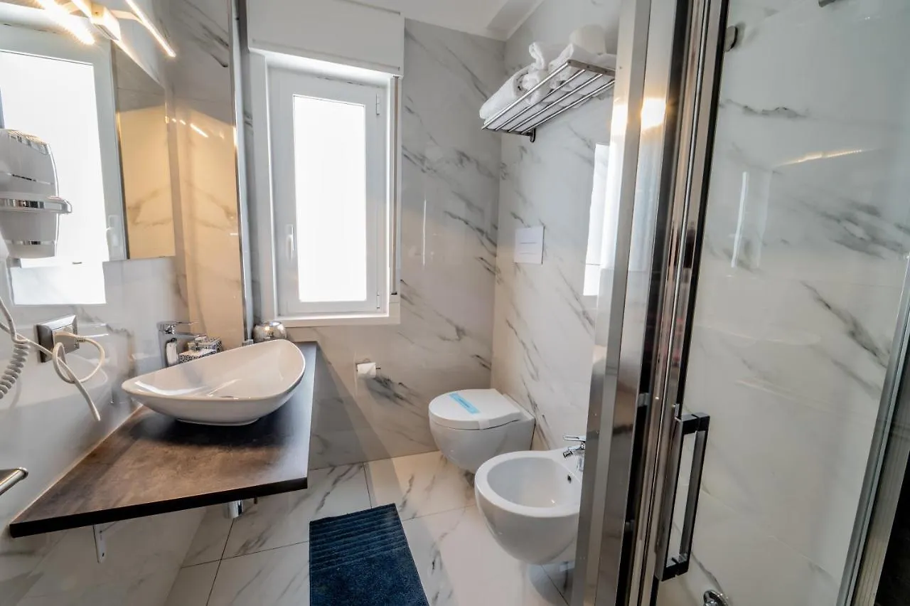 Eolian Port B&B ミラッツォ 0*,  イタリア