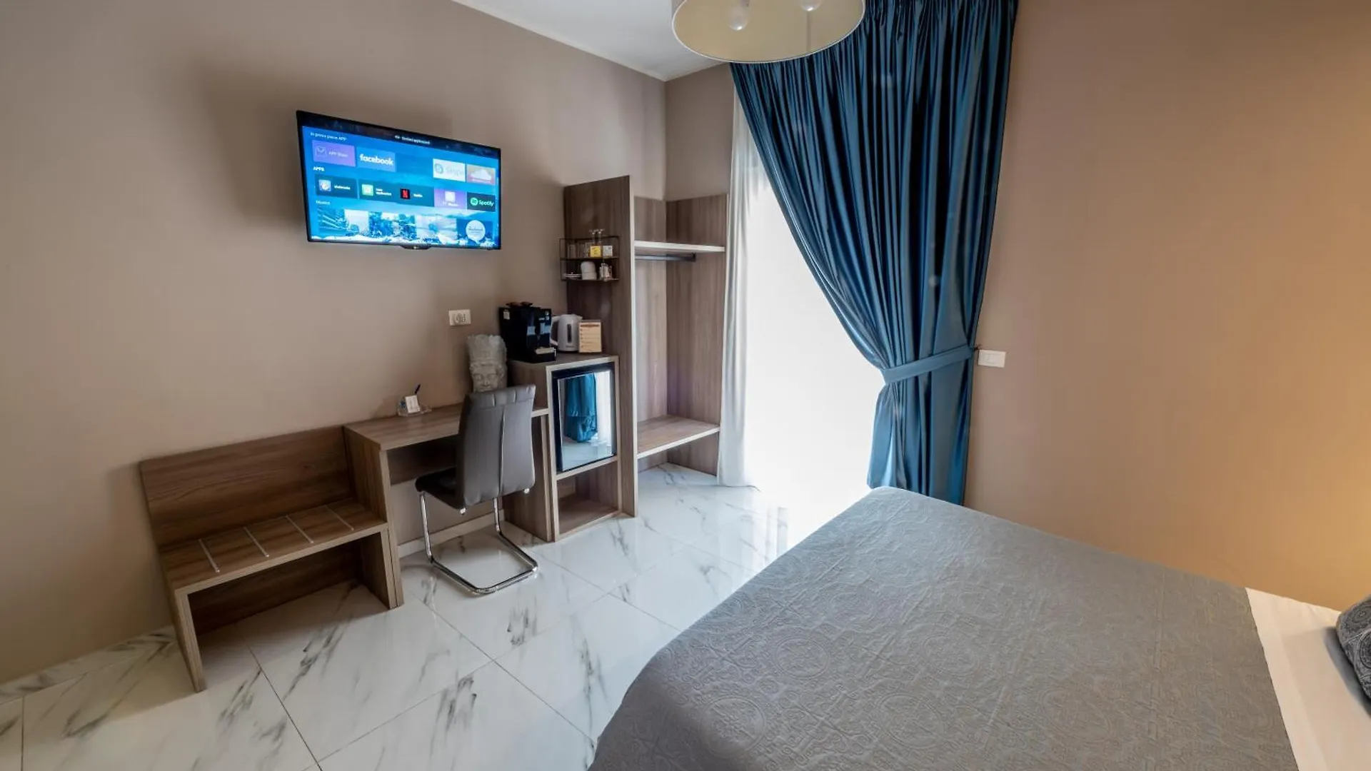 Eolian Port B&B ミラッツォ イタリア